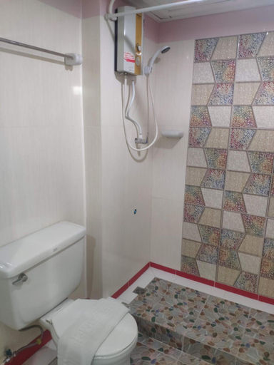 Bathroom 4, Changpuak Hotel Chiang Mai, Muang Chiang Mai