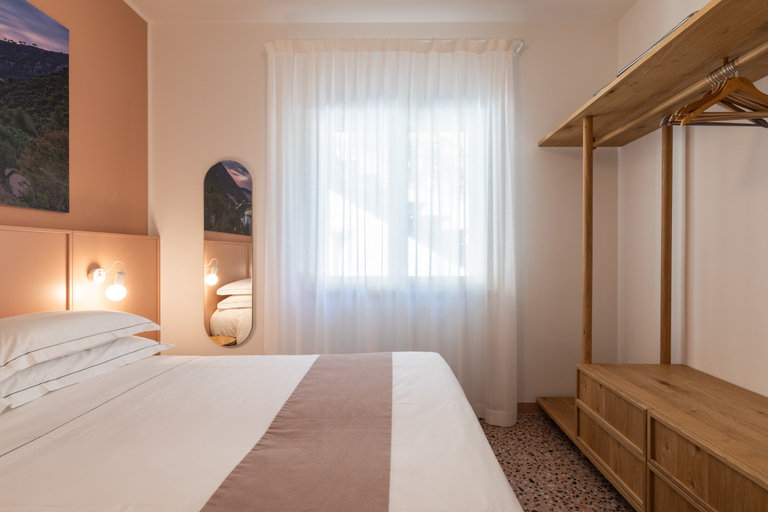 Bedroom 23