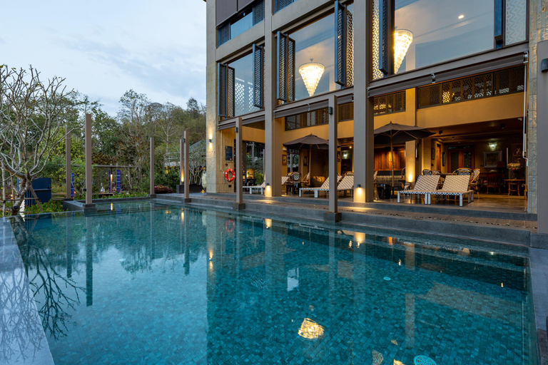 Sport & Beauty 2, Yatika Boutique, Chiang Dao