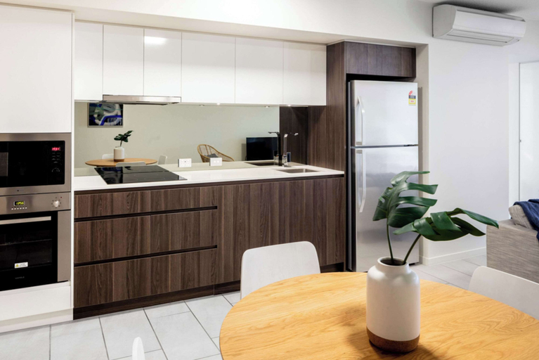 Dining Room 28