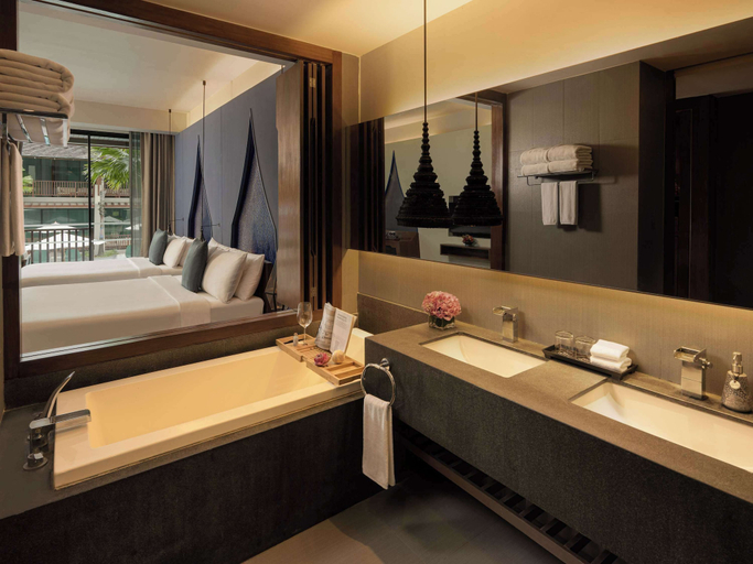 Bathroom 4