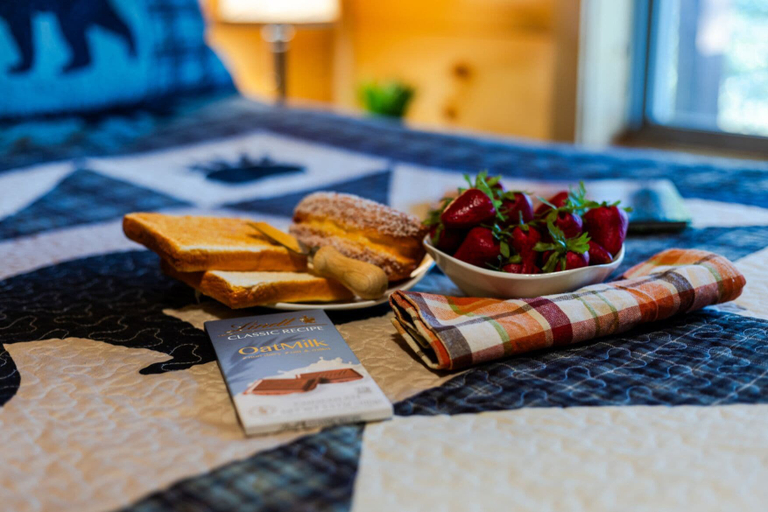 Food & Drinks 5, The Great Escape by Ghosal Luxury Lodging, Sevier