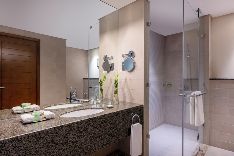 Bathroom 12