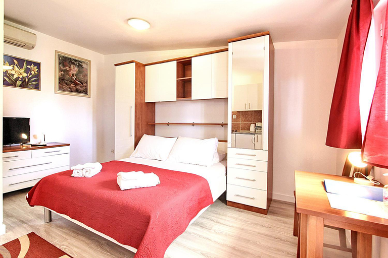 Bedroom 2, Villa Gloria, Dubrovnik