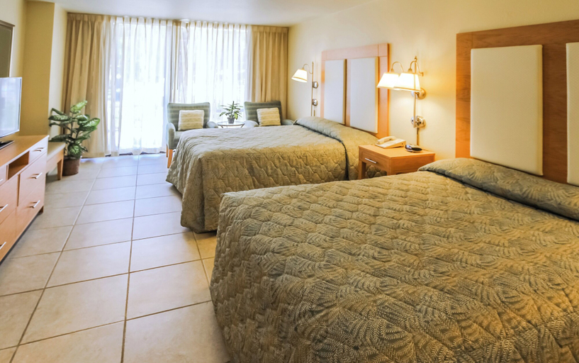 Bedroom 2, Royale Beach and Tennis Club, Cameron