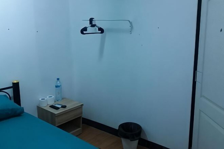 Bathroom 27
