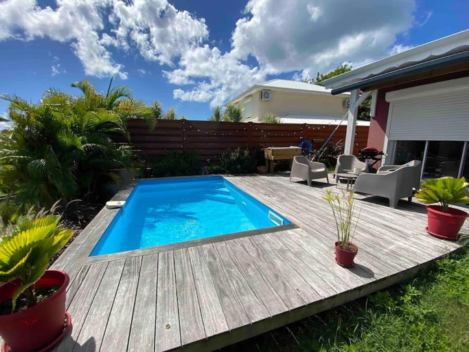 Others 3, Villa cosy toute equipee avec piscine, Le Gosier
