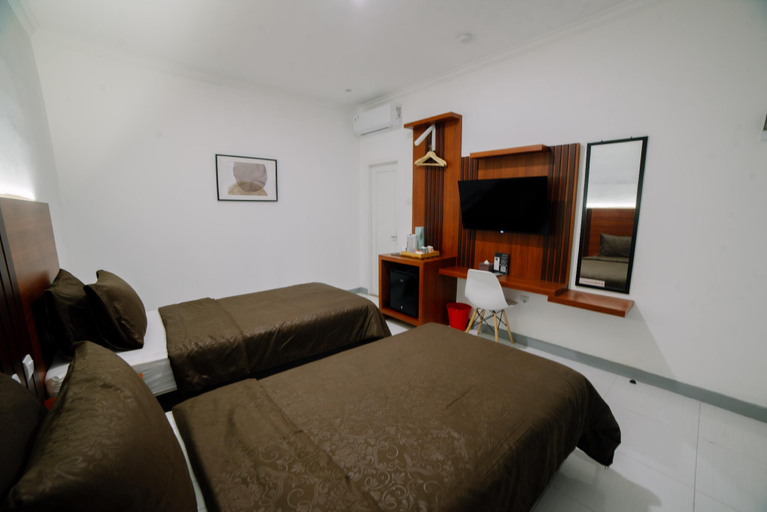 Bedroom 14