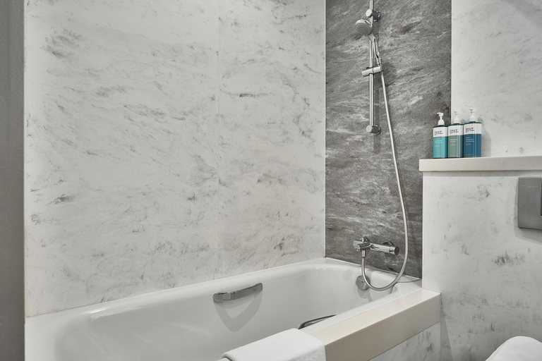 Bathroom 23