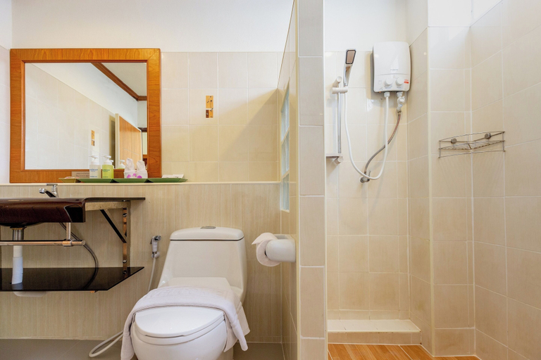 Bathroom 2