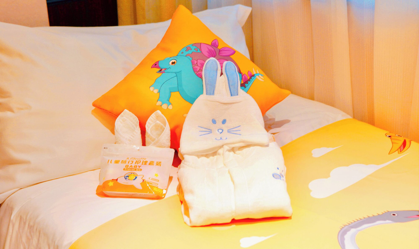 Bedroom 4, Grand Concordia Hotel, Beijing