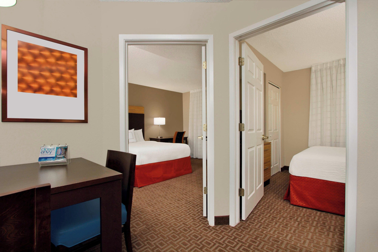 Bedroom 3, TownePlace Suites Fort Worth Southwest/TCU Area, Fort Worth