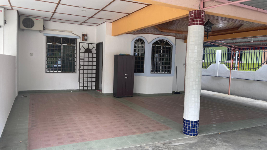Others 5, A Cozy home at Tenom, Tenom