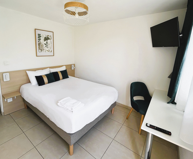 Bedroom 5