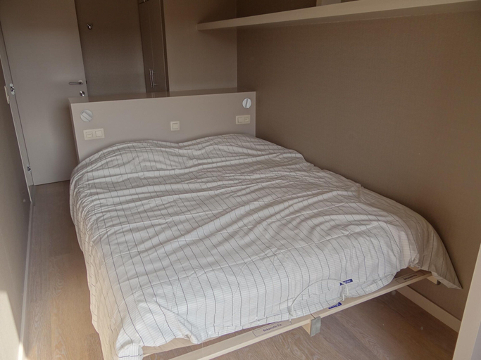 Others 3, Apartment in Nieuwpoort by the Beach, West-Vlaanderen