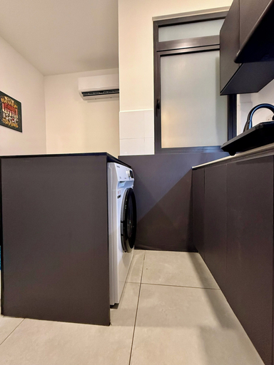 Dining Room 6