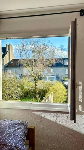 Others 2, LE BORD DE LA LOIRE - chambre avec salle de bains commune, Loire-Atlantique