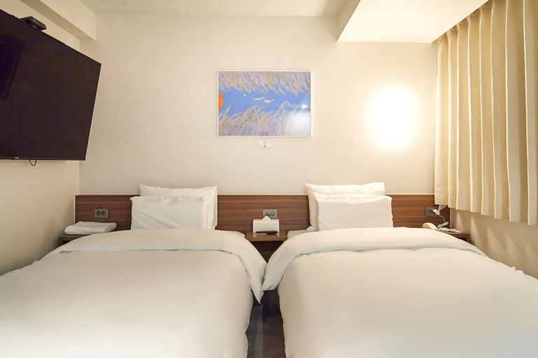 Bedroom 18