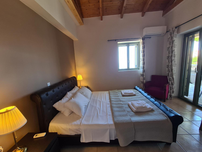 Bedroom 3, Leopolis Villas, Peloponnese
