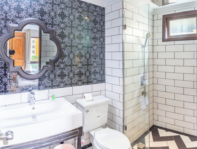 Bathroom 3, Venetian Resort Pattaya - Quiet Oasis - Huge Waterpark, Gym, Sauna & Kids Playground, Pattaya
