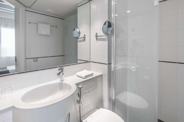 Bathroom 5, Scandic Espoo, Uusimaa