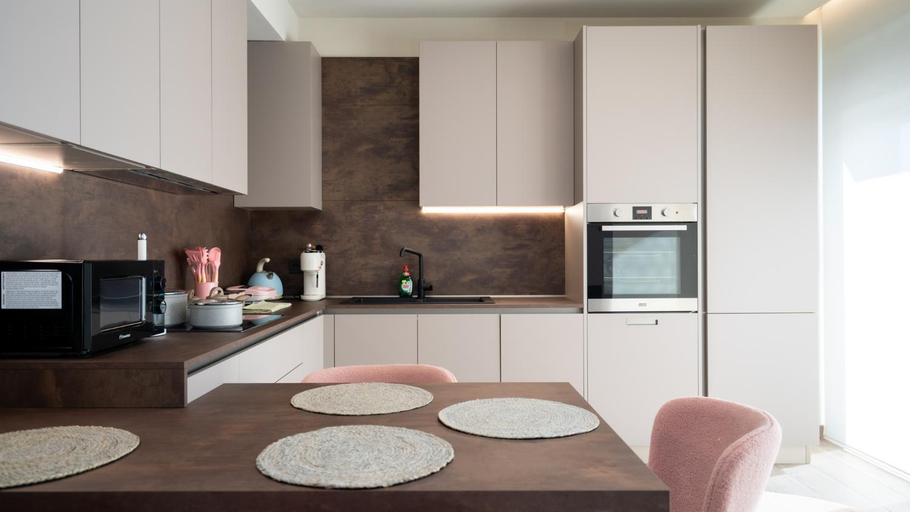 Others 5, Meteora Smart Suites, Thessaly