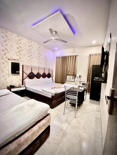Bedroom 2, Swaran hotel, Amritsar