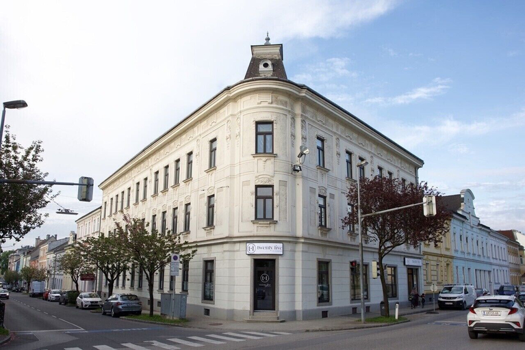 Exterior & Views, twenty five - work & life, Amstetten