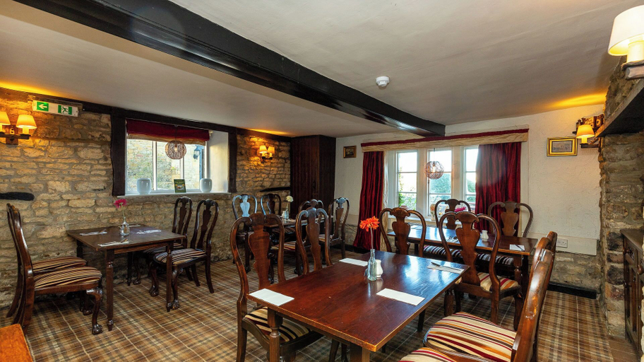 Food & Drinks 5, The Sibson Inn Hotel, Cambridgeshire