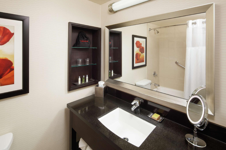 Bathroom 9