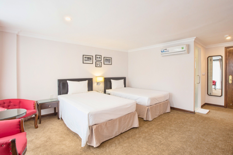 Bedroom 9