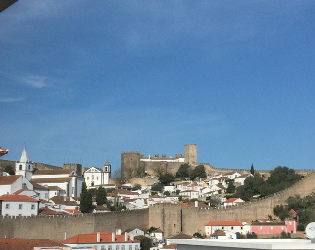adubai Obidos, Óbidos