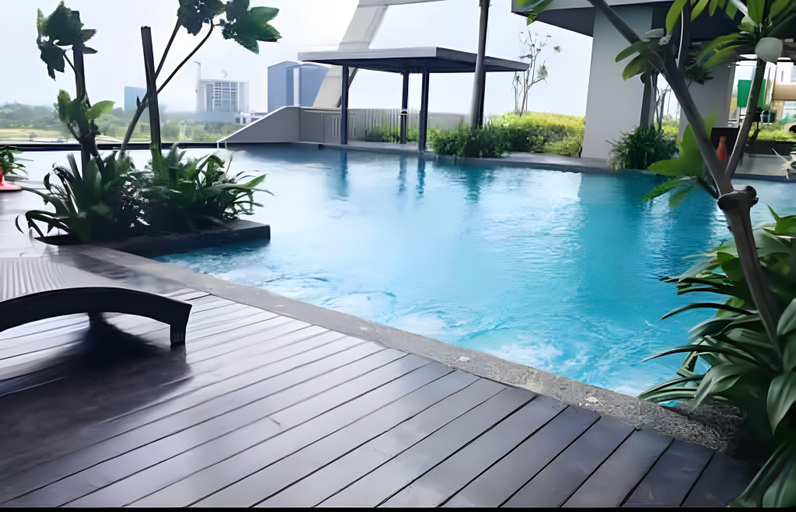 Sport & Beauty, RM5x-Nearby Legoland Ramada Medini@MegaBed, Johor Bahru