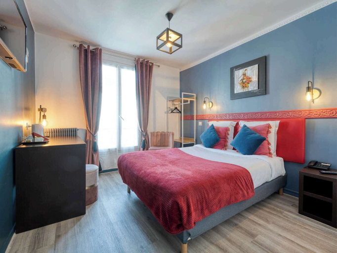 Bedroom 3, Hotel de Belfort, Paris