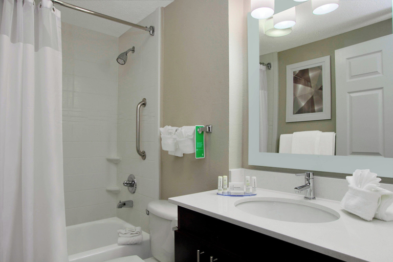 Bathroom 4, TownePlace Suites Fort Worth Southwest/TCU Area, Fort Worth
