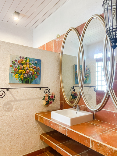 Bathroom 8