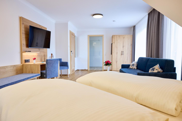 Bedroom 3, Brauerei Gasthof Reblitz, Lichtenfels
