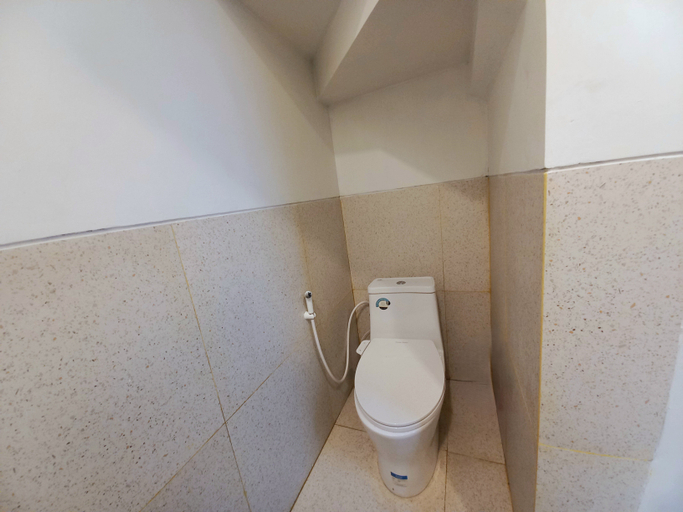 Bathroom 5, Homestay Jogja Simply Homy Unit Jambon, Sleman