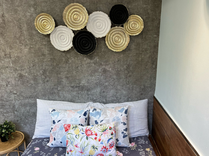 Bedroom 12