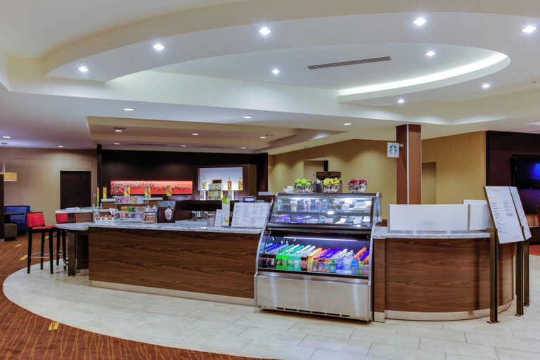 Food & Drinks 5, Courtyard by Marriott Pittsburgh North/Cranberry Woods, Butler