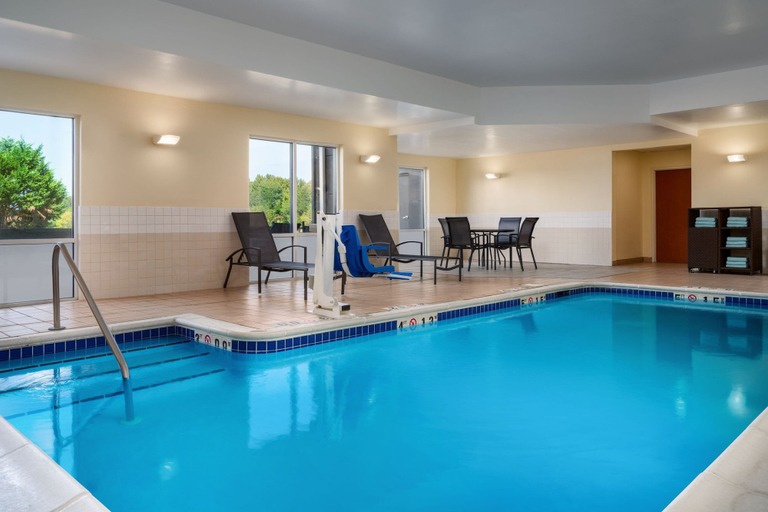 Sport & Beauty 5, Fairfield Inn & Suites by Marriott Bessemer, Jefferson