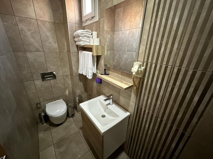 Bathroom 4, Niconya Port Suite & Hotel, Bakırköy