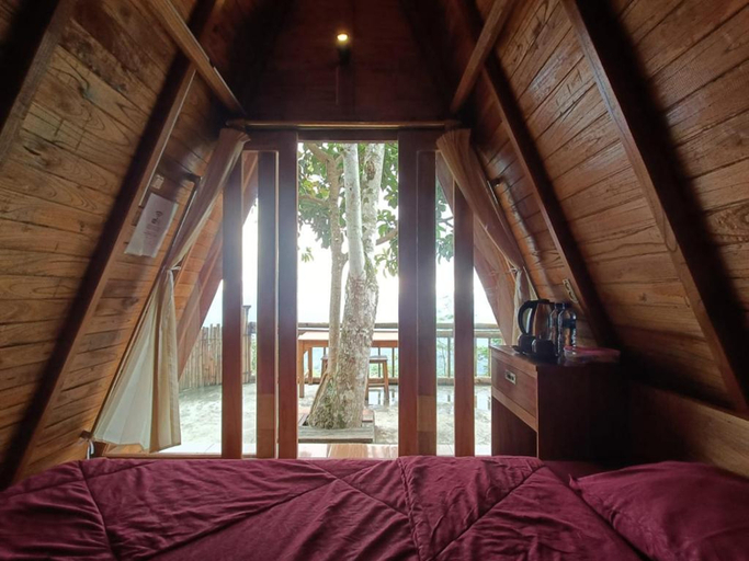 Bedroom 12