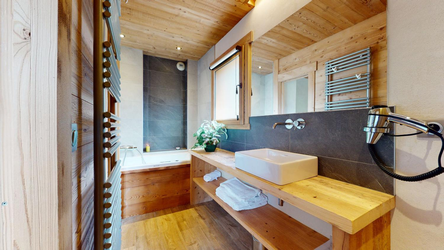 Bathroom 3, Appartements - Les Congères, Haute-Savoie