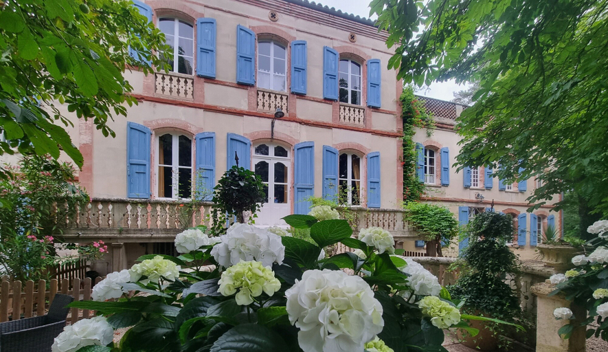 Exterior & Views 2, Le Manoir du Thouron, Tarn