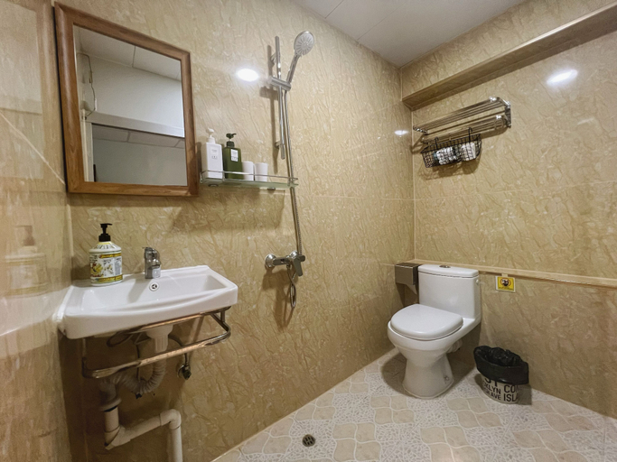 Bathroom 3