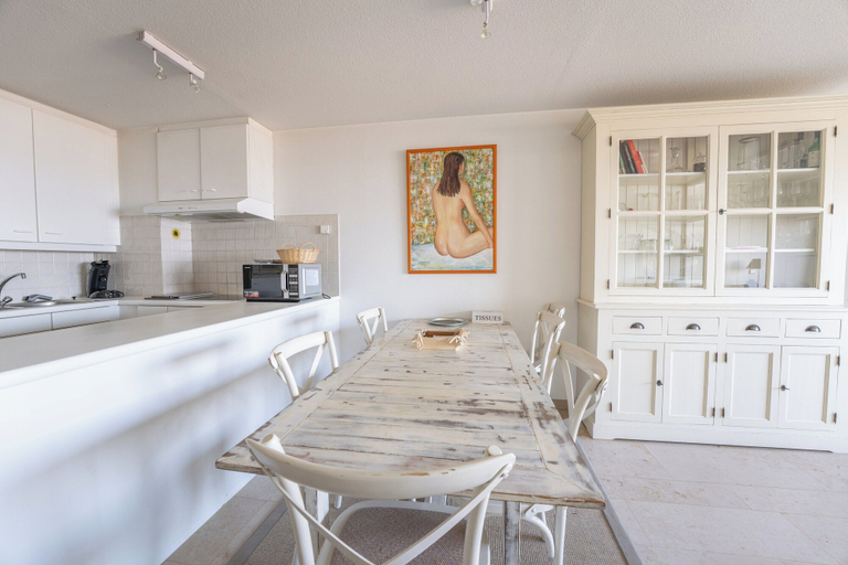 Dining, Apartment on Beach near Town Center, West-Vlaanderen