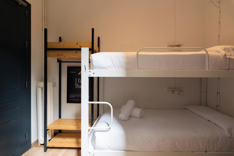 Bedroom 4, The Central House Barcelona Gracia - Hostel, Barcelona