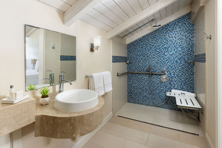 Bathroom 3, Pacific Edge Hotel, Orange
