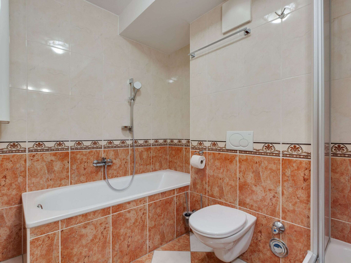 Bathroom 3, Detached Chalet in Saalbach, Zell am See